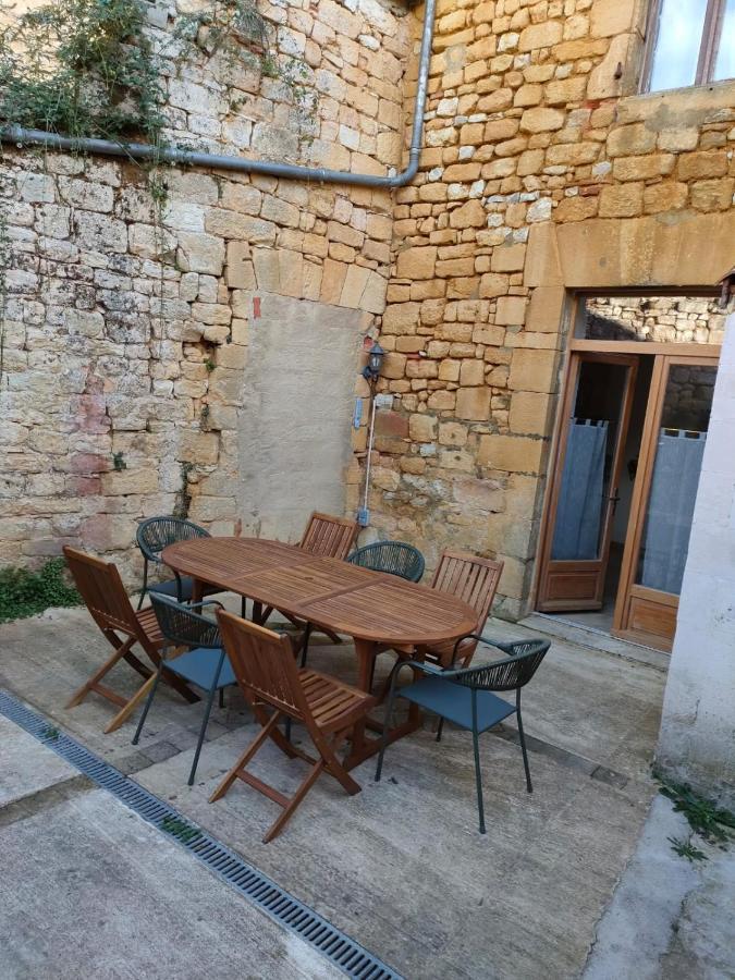 Maison De Caractere Au Coeur De La Cite Medievale De Gourdon ภายนอก รูปภาพ